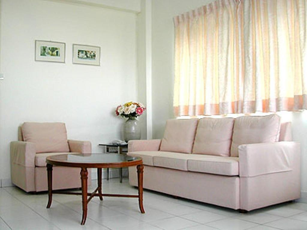 Hotel Sa-Nguan Malee Mansion Chiang Mai Habitación foto